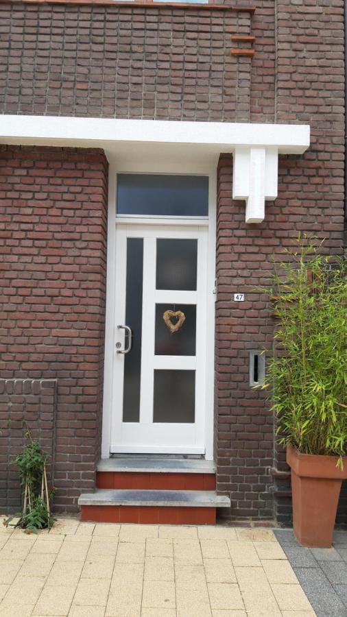 Drielandenpunt Aachen - Private Terrace&sauna Appartement Vaals